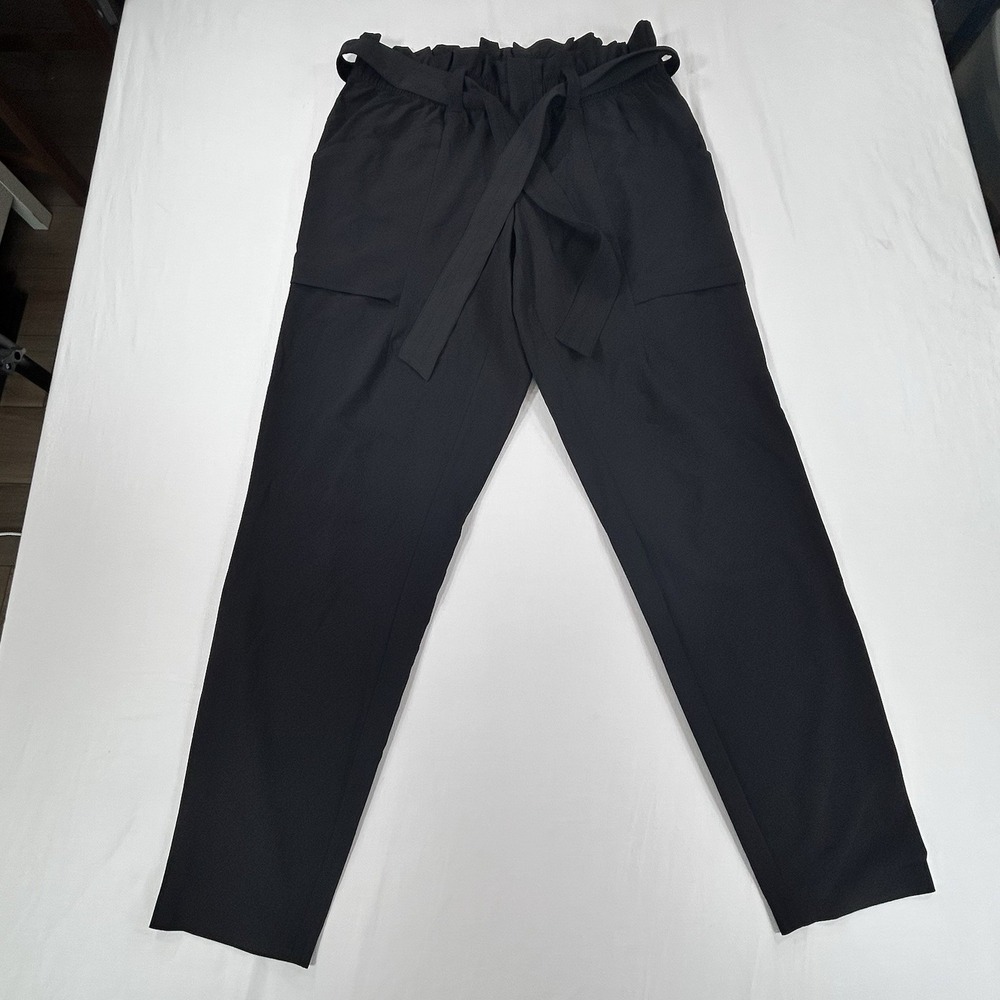 Athleta Skyline Paper Bag Pants Womens Size 4 Black Athleisure Stretch Belt